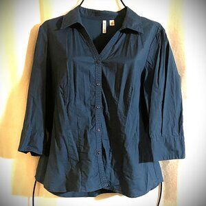 Womens St. John's Bay Button Up Shirt Size XL Stretch Blue